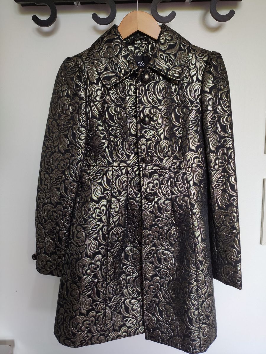 casaco preto feminino renner