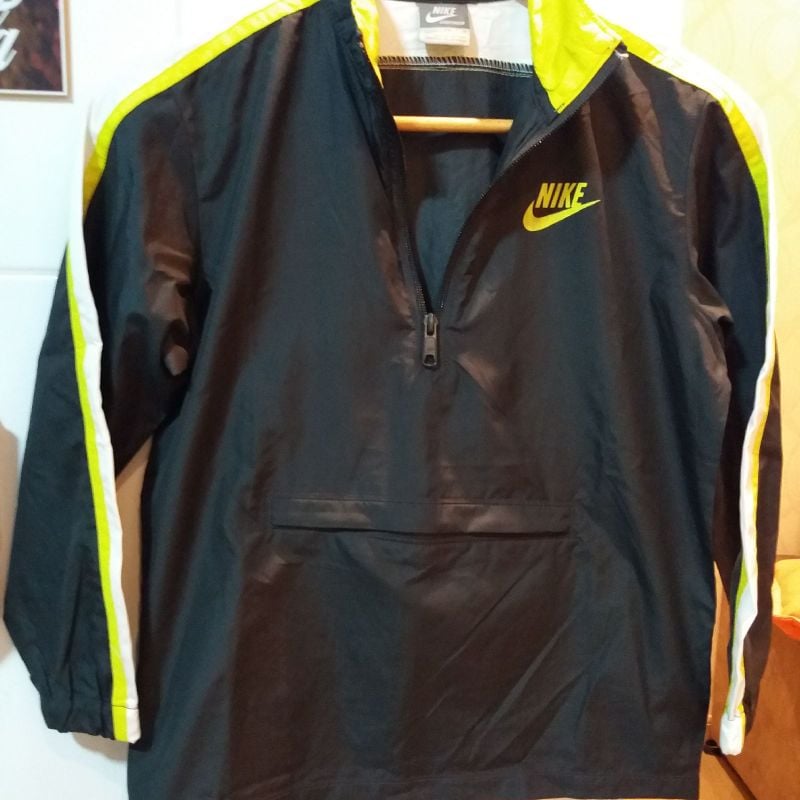 Casaco store tactel nike