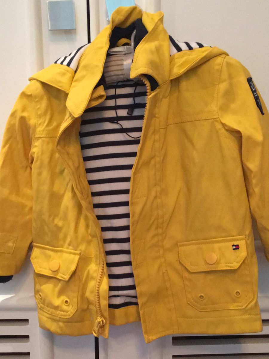 jaqueta tommy amarela