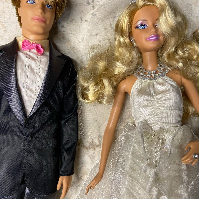 Casal Barbie & Ken Naf Naf 1993 - R$ 210,00  Coisas de barbie, Barbie e  ken, Roupas para barbie