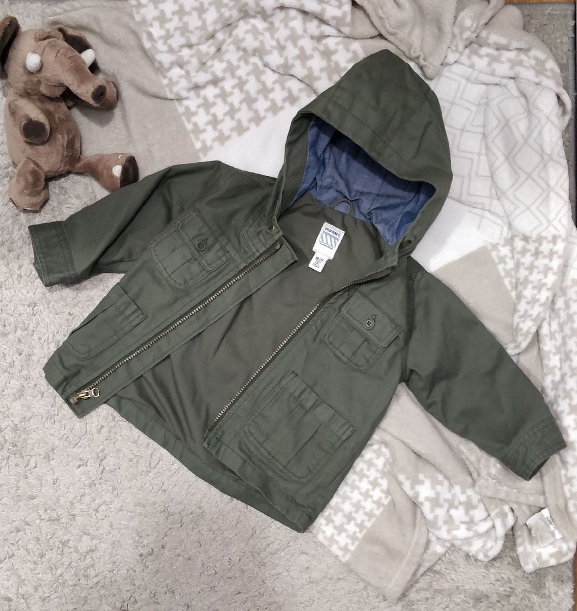 casaquinho verde militar