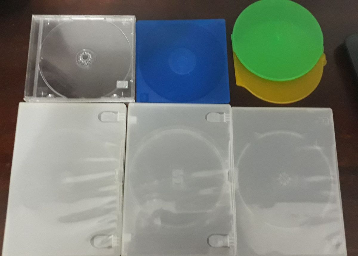 Case para Cd/dvd Item de Papelaria Case Usado 41398690 enjoei