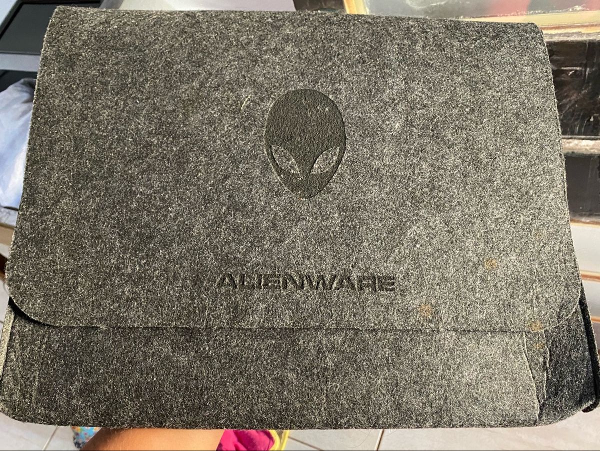 Case para Notebook Alienware | Computador Notebook Alienware Usado ...