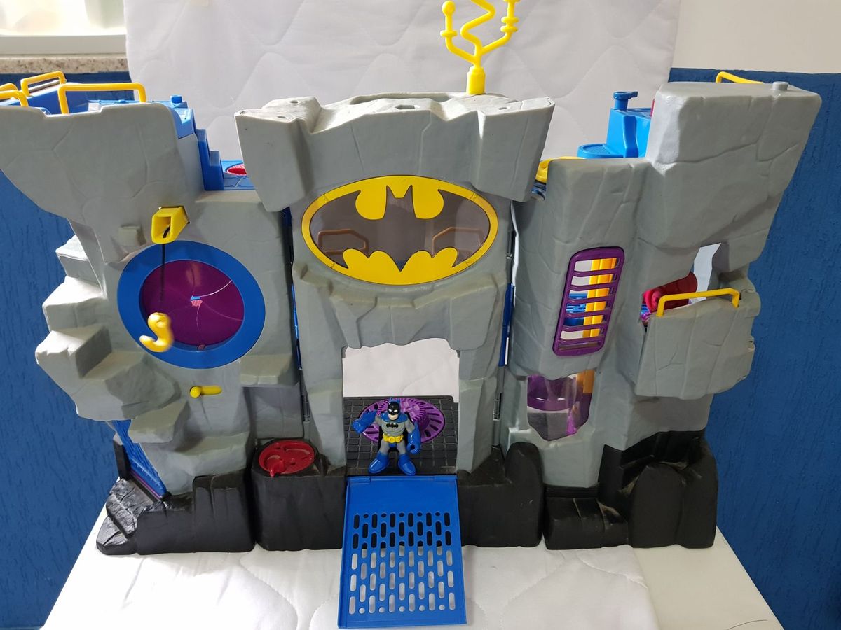 Castelo do Batman Imaginext | Brinquedo Fisher Price Usado 24819038 | enjoei