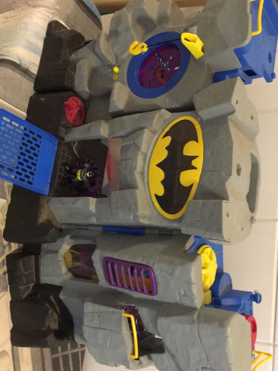 Castelo do Batman | Brinquedo para Bebês Usado 34311043 | enjoei