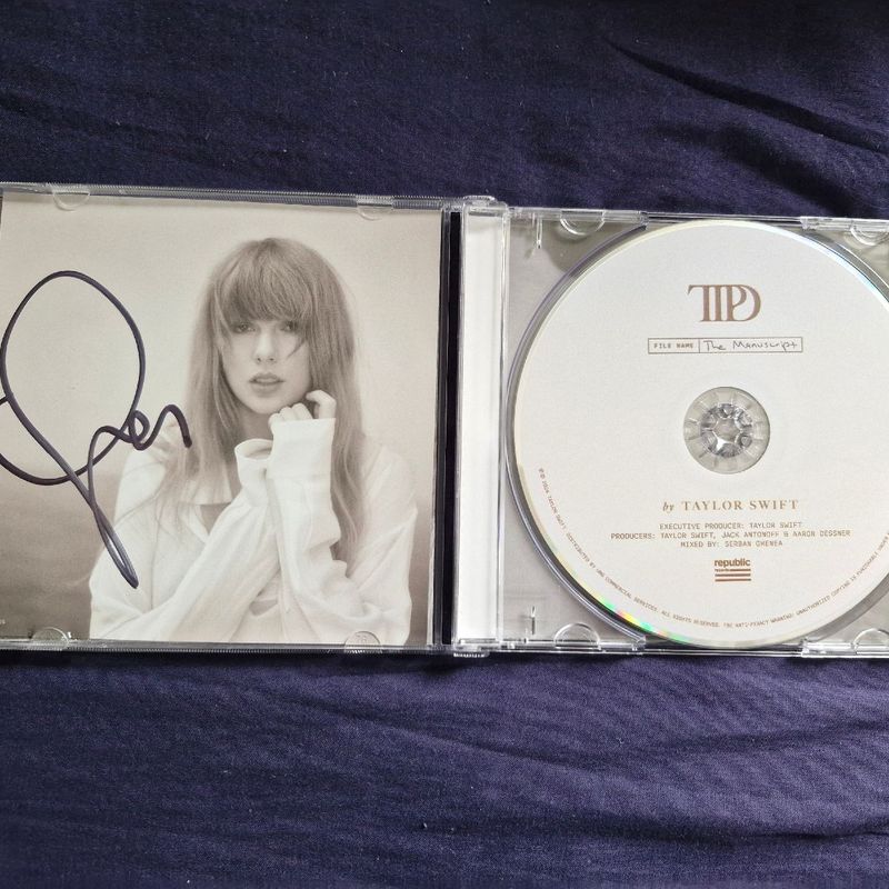 taylor swift TTPD直筆サイン入り CD Cd Autografado Taylor Swift Ttpd | Taylor Swift Nunca Usado