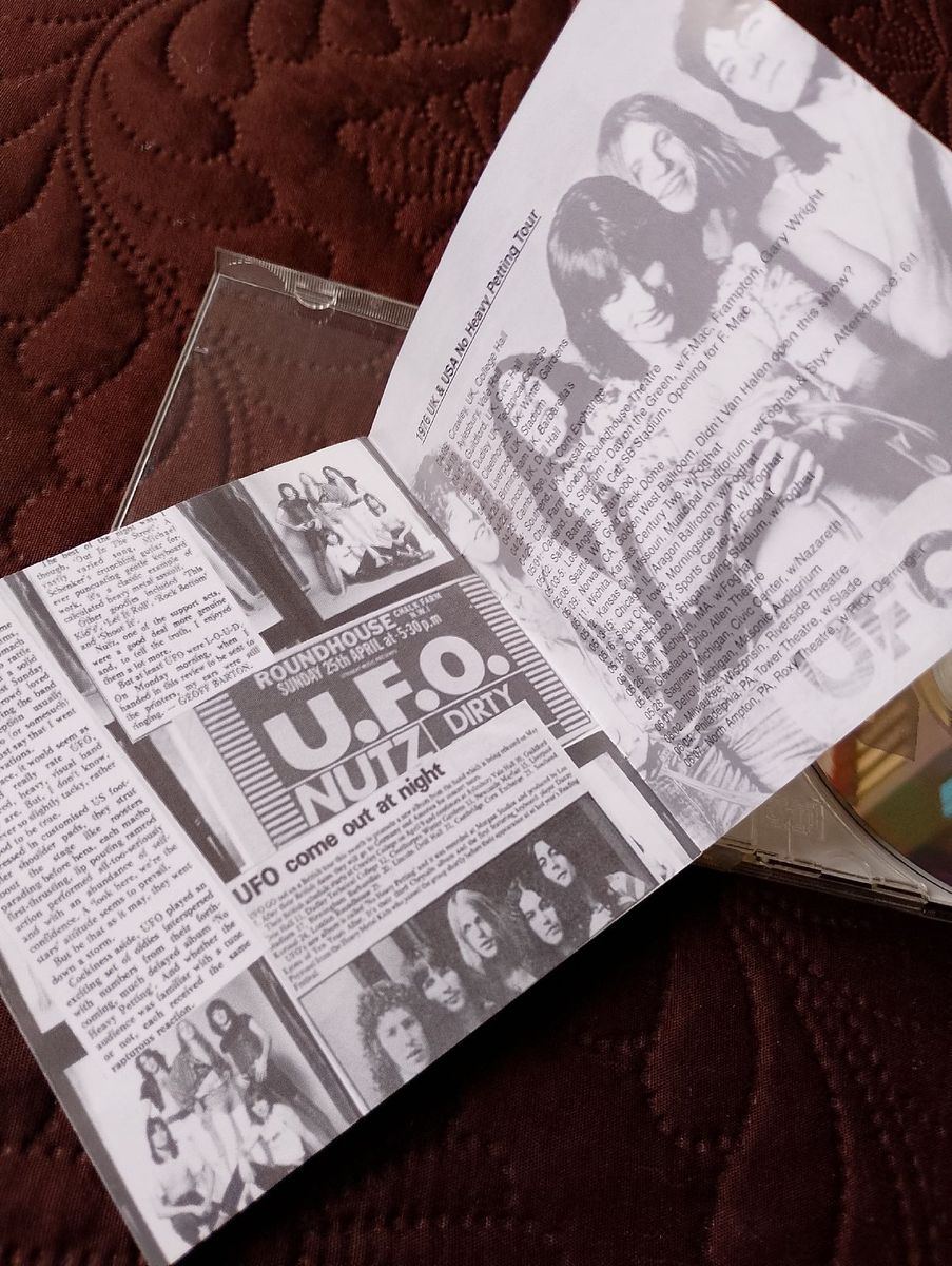Cd Bootleg Importado Ufo - On With The Action - Live At The Roundhouse ...