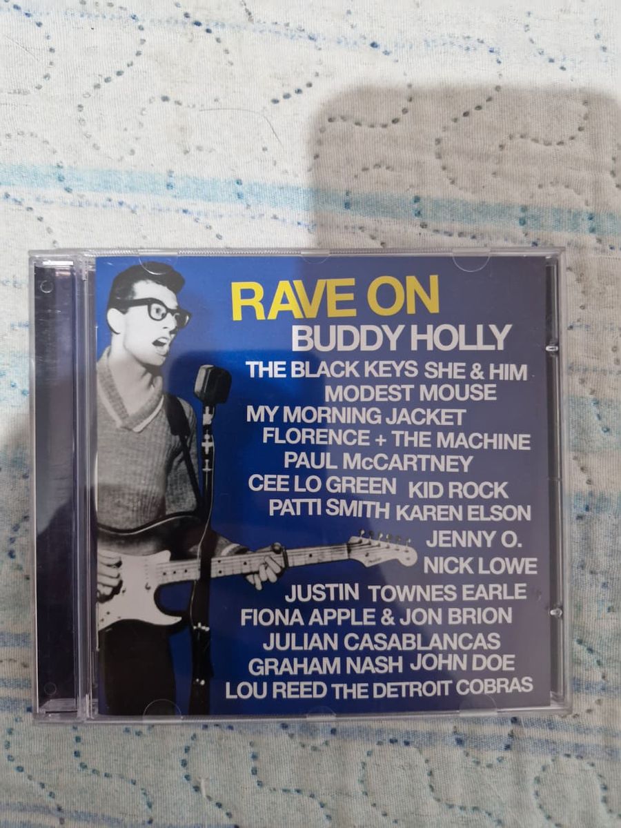 Cd Buddy Holly Rave On | Item de Música Usado 138183289 | enjoei