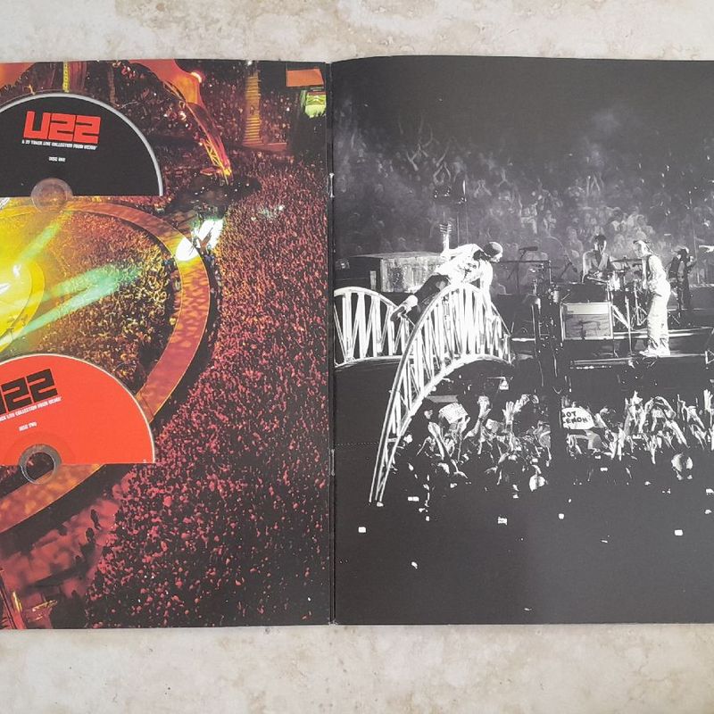 Disponível) Cd Duplo U22 + Photobook a 