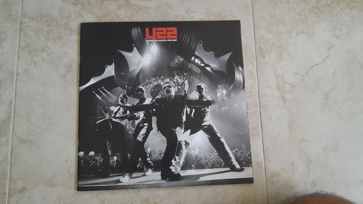 Disponível) Cd Duplo U22 + Photobook a 