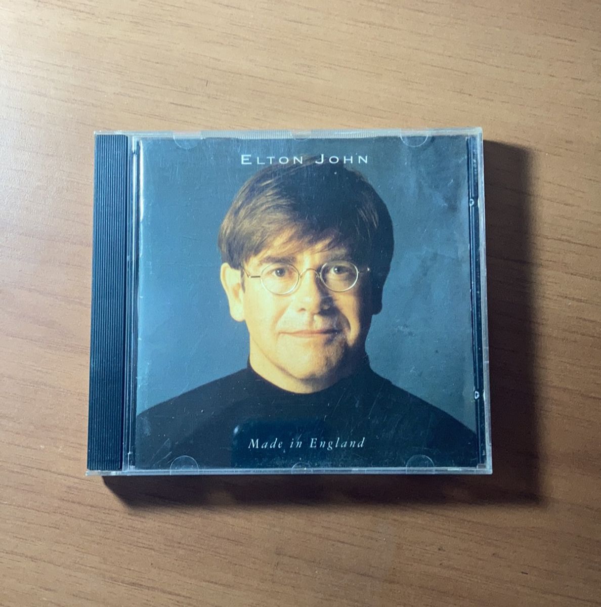 Cd Elton John Made In England Item De M Sica Usado Enjoei