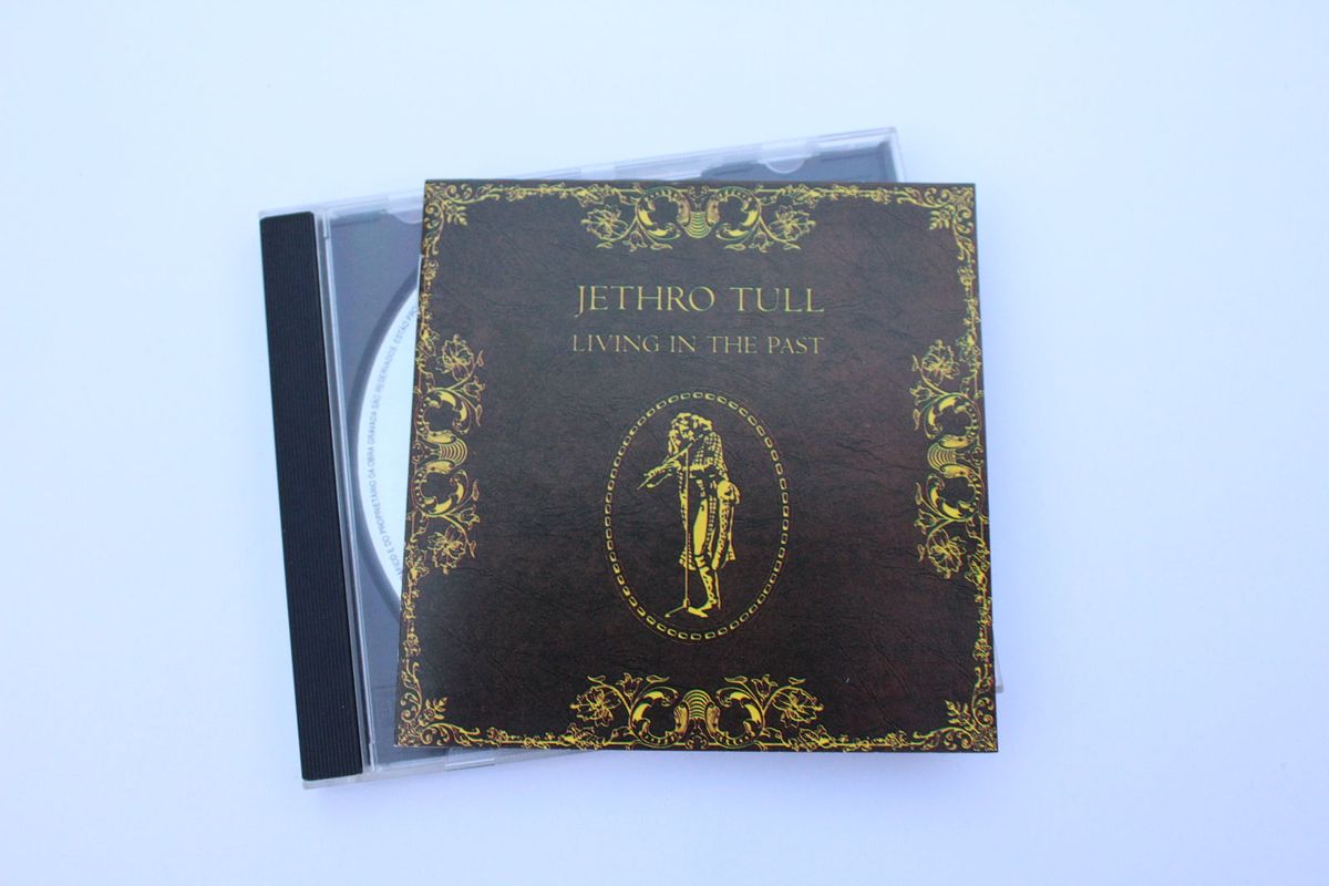 Cd Jethro Tull - Living In The Past | Item de Música Usado 12908901 ...