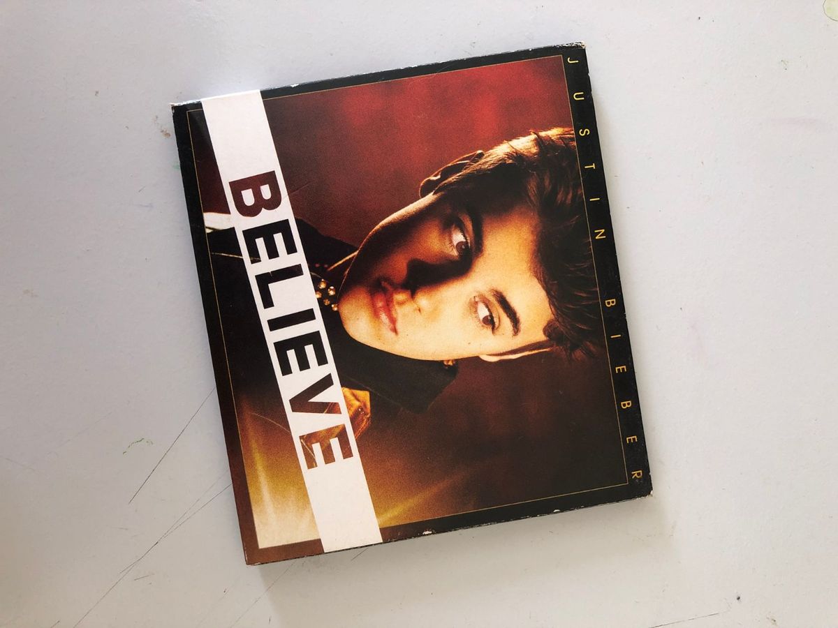 Cd Justin Bieber - Believe Deluxe | Item De Música Usado 41376798 | Enjoei