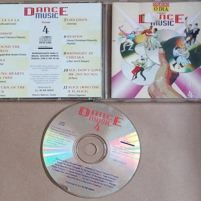 Cd com Musicas Antigas Dance Vol 1 | Item de Música Usado 82515983 | enjoei