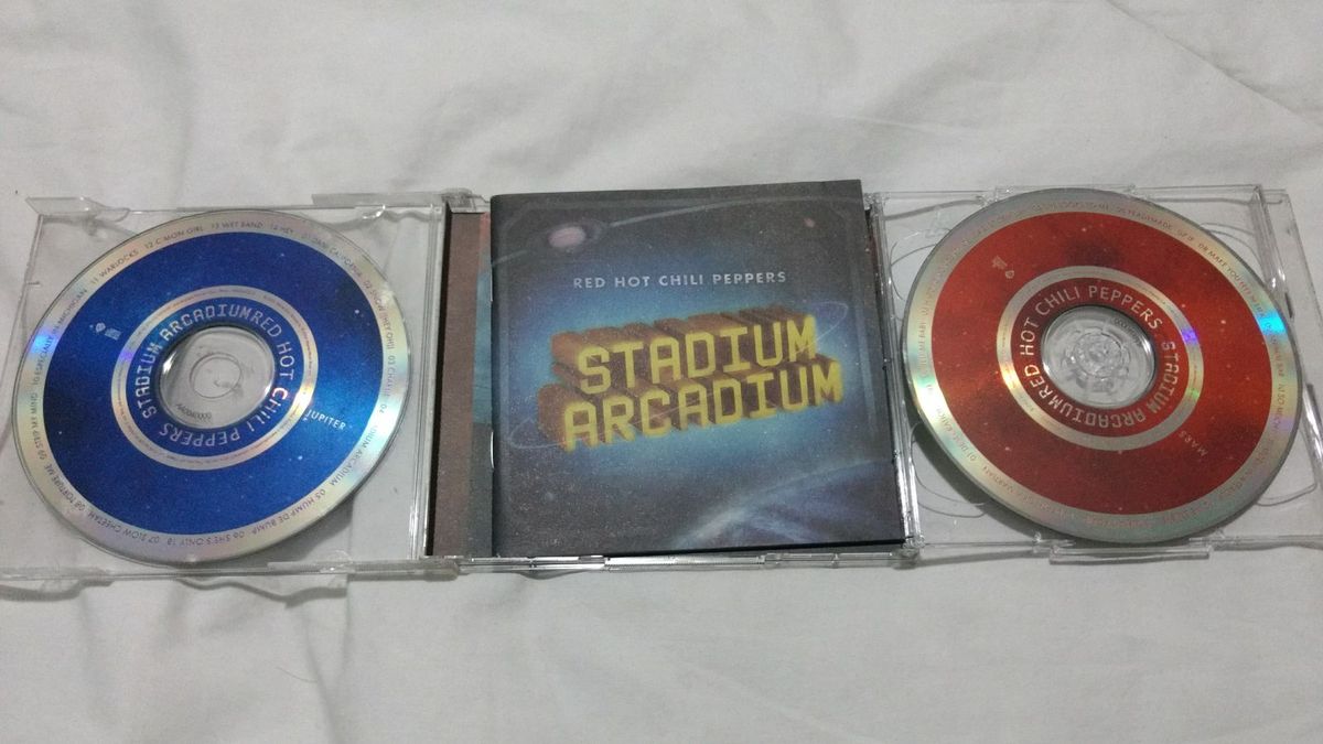 Cd Red Hot Chili Peppers Stadium Arcadium Item De Musica Usado 29949210 Enjoei