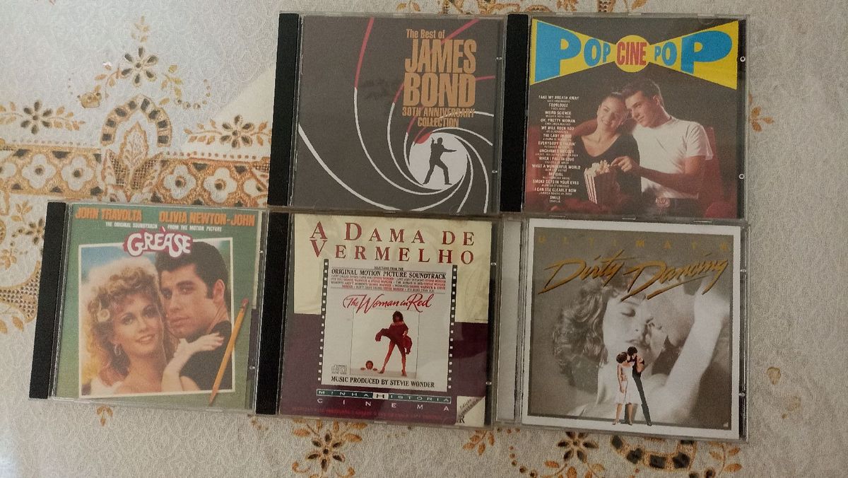 Cd s Dos Filmes Grease a Dama de Vermelho Dirty Dancing The Best Of James Bond e a Coletânea