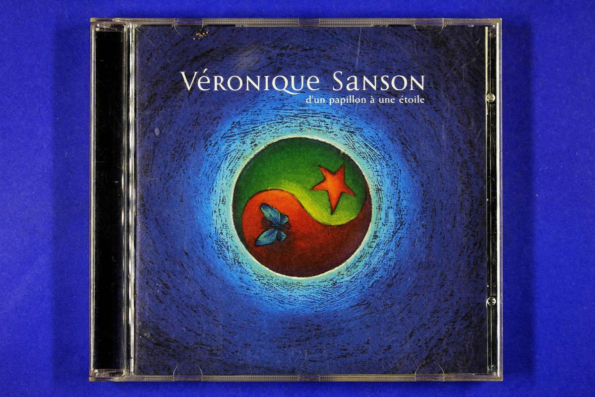 Cd . Véronique Sanson . D'un Papillon À Une Étoile Item de Música Wea Usado 41366029 enjoei