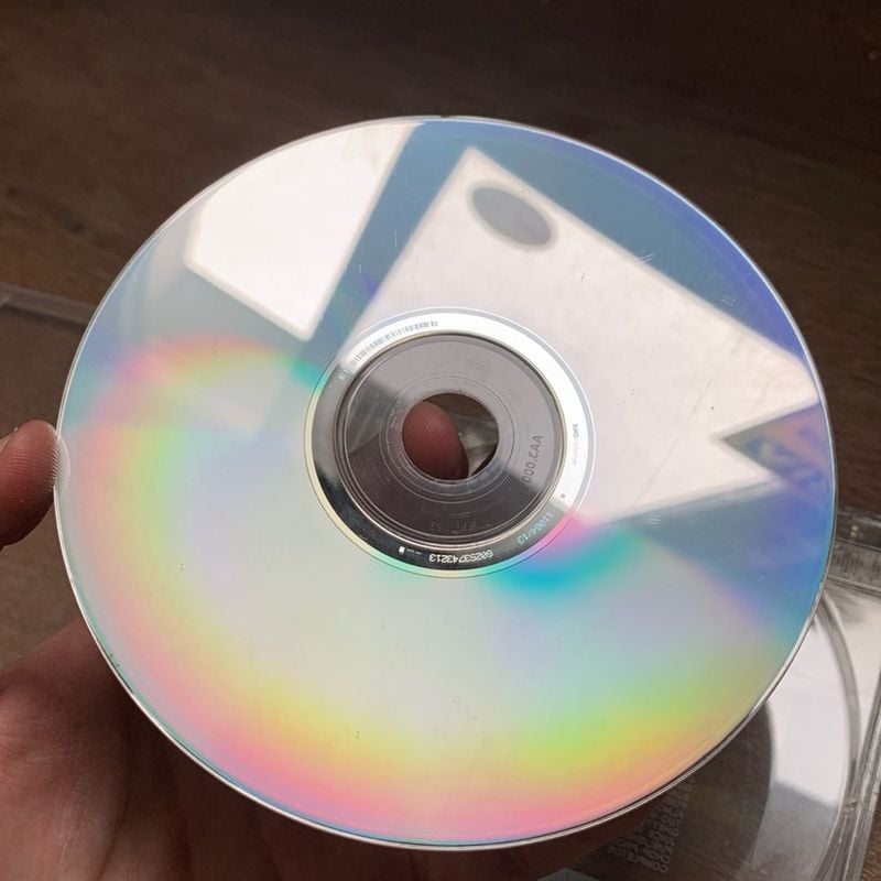Cd Yeezus Kanye West | Universal Music Usado 96619642 | enjoei