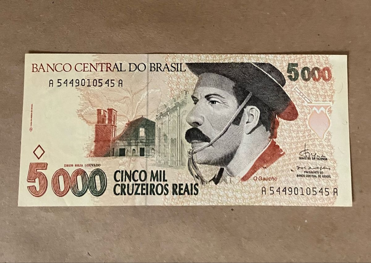 Cédula Antiga 5000 Cruzeiros Reais Móvel de Antiquário Banco Central