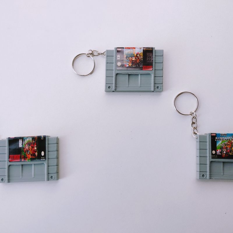 Chaveiro Personalizado Mini Cartucho Nintendo 64/Super Nintendo