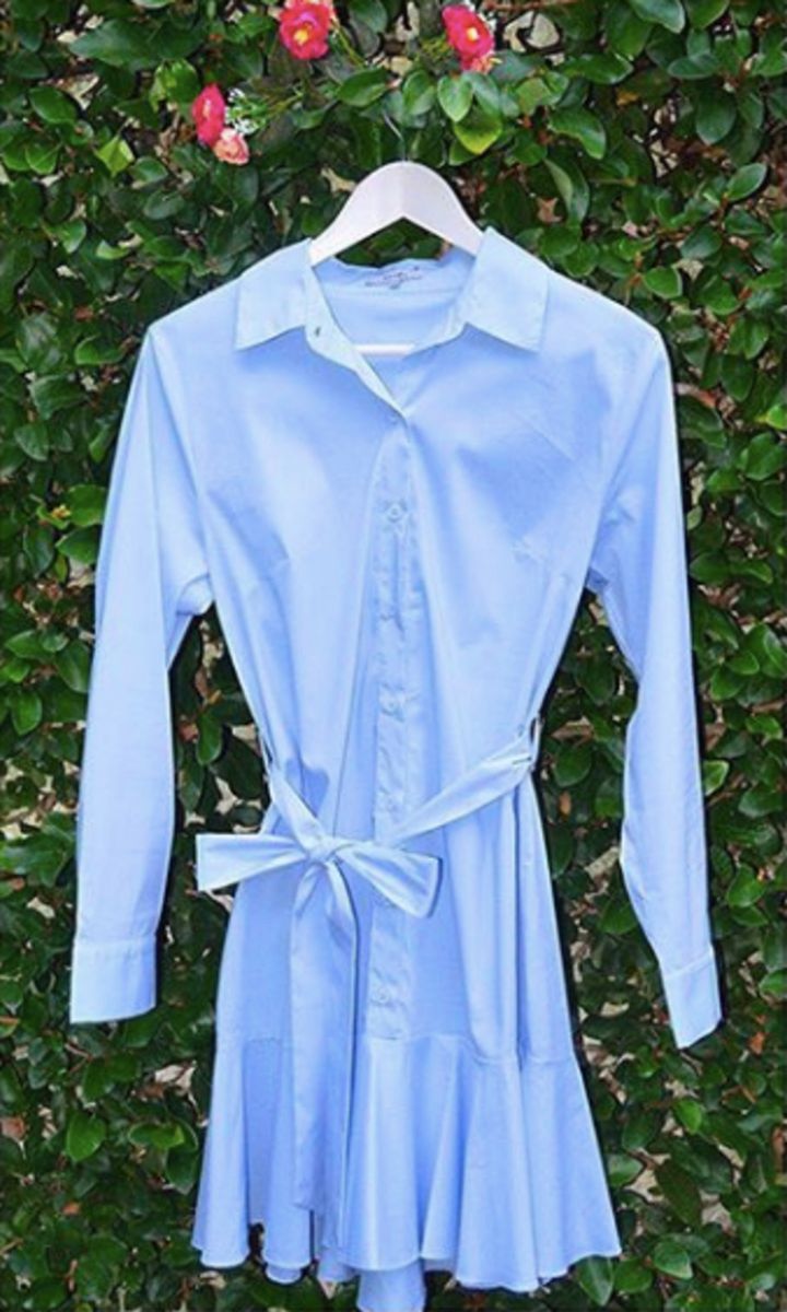 vestido feminino azul claro