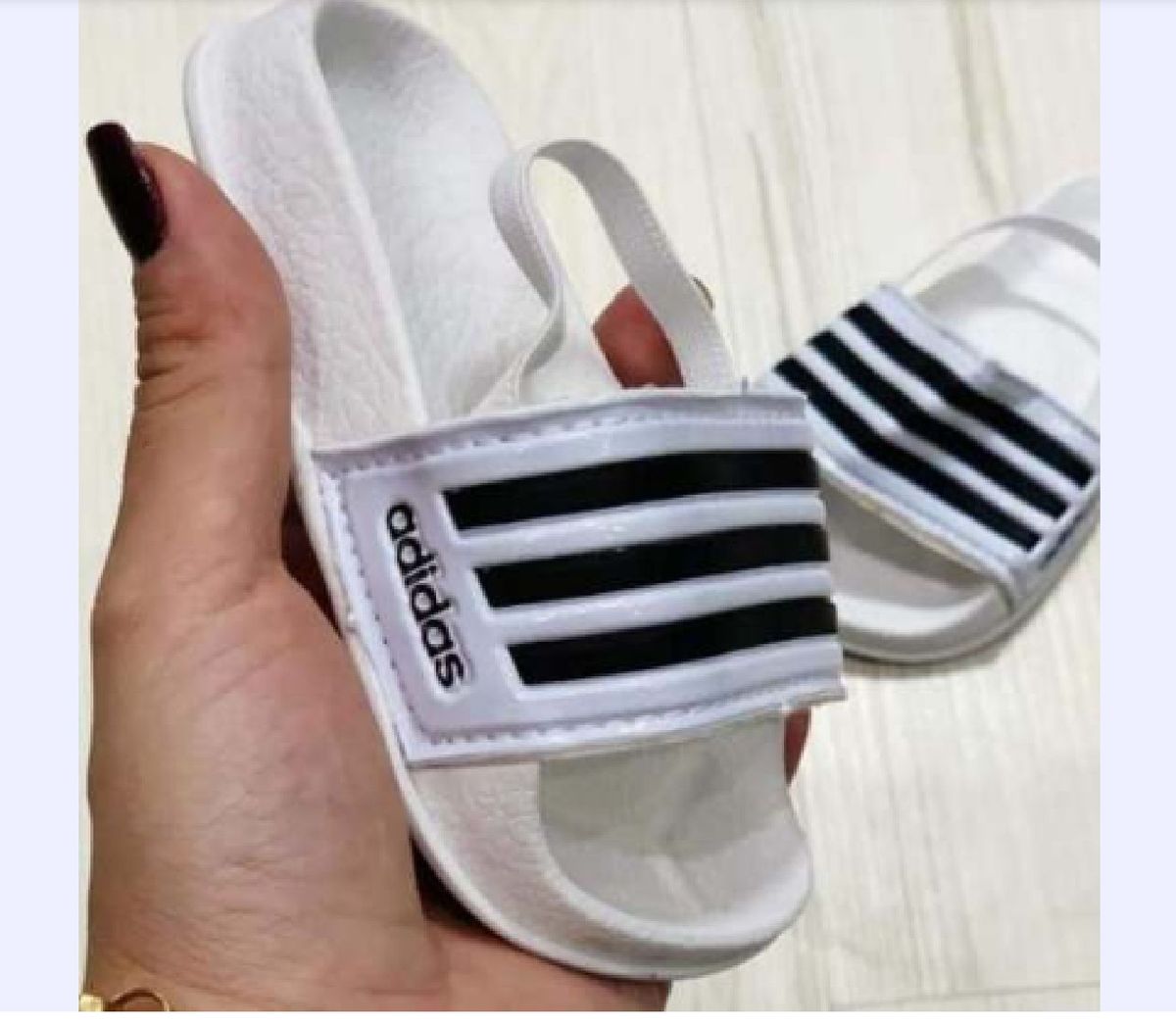 chinelo adidas menino
