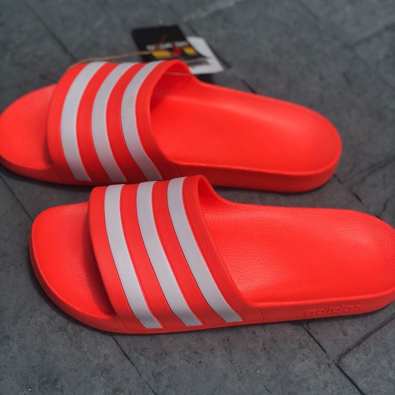 Adidas on sale adilette 45