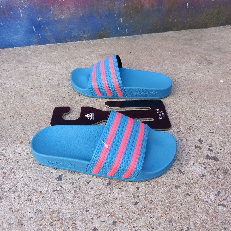 Sandalia slide hot sale adidas