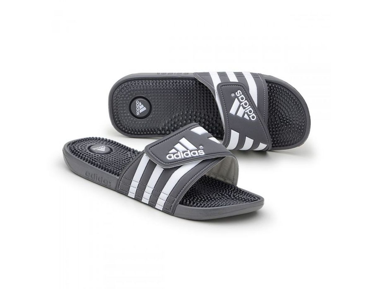 chinelo adidas listrado
