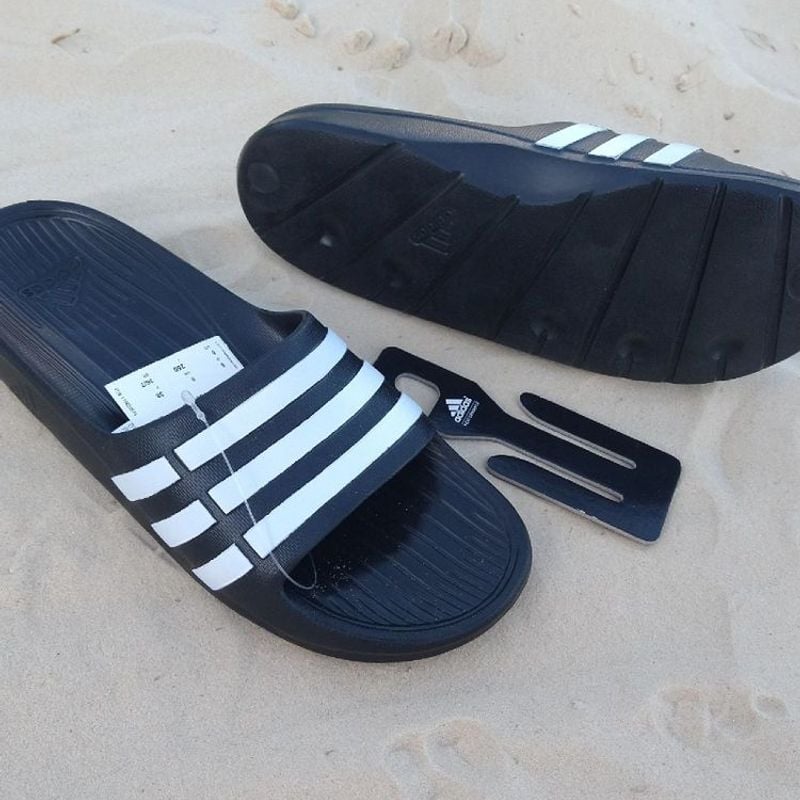 Chinelo adidas duramo store preto