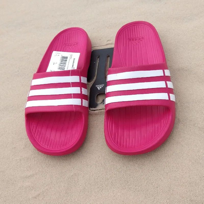 Adidas duramo shop slides neon