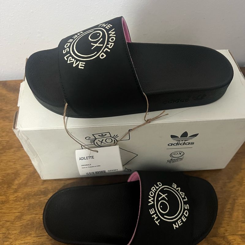 Chinelo Adidas Preto Adilette X André Saraiva Original Rasteira Feminina  Adidas Nunca Usado 107099276 enjoei