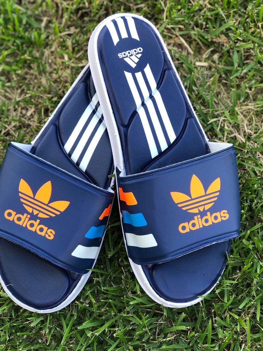 novo chinelo da adidas
