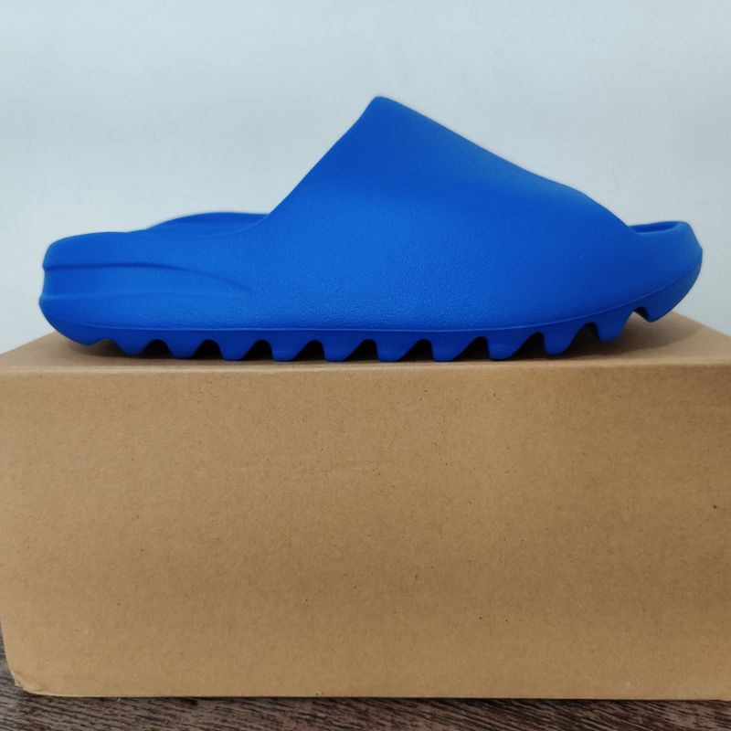 adidas gazelle silver green womens Chinelo Adidas Yeezy Slide Flax – NewSkull