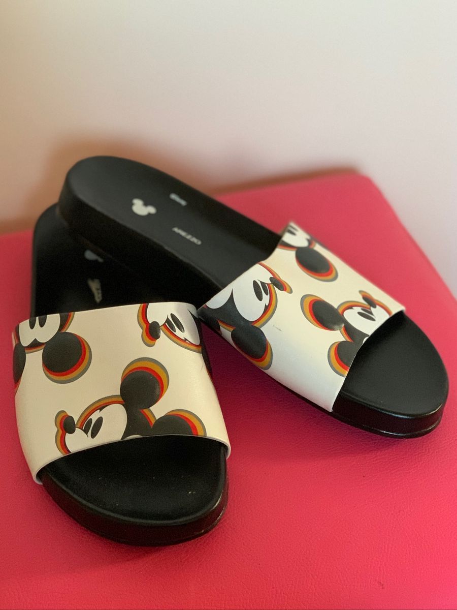 rasteirinha arezzo mickey