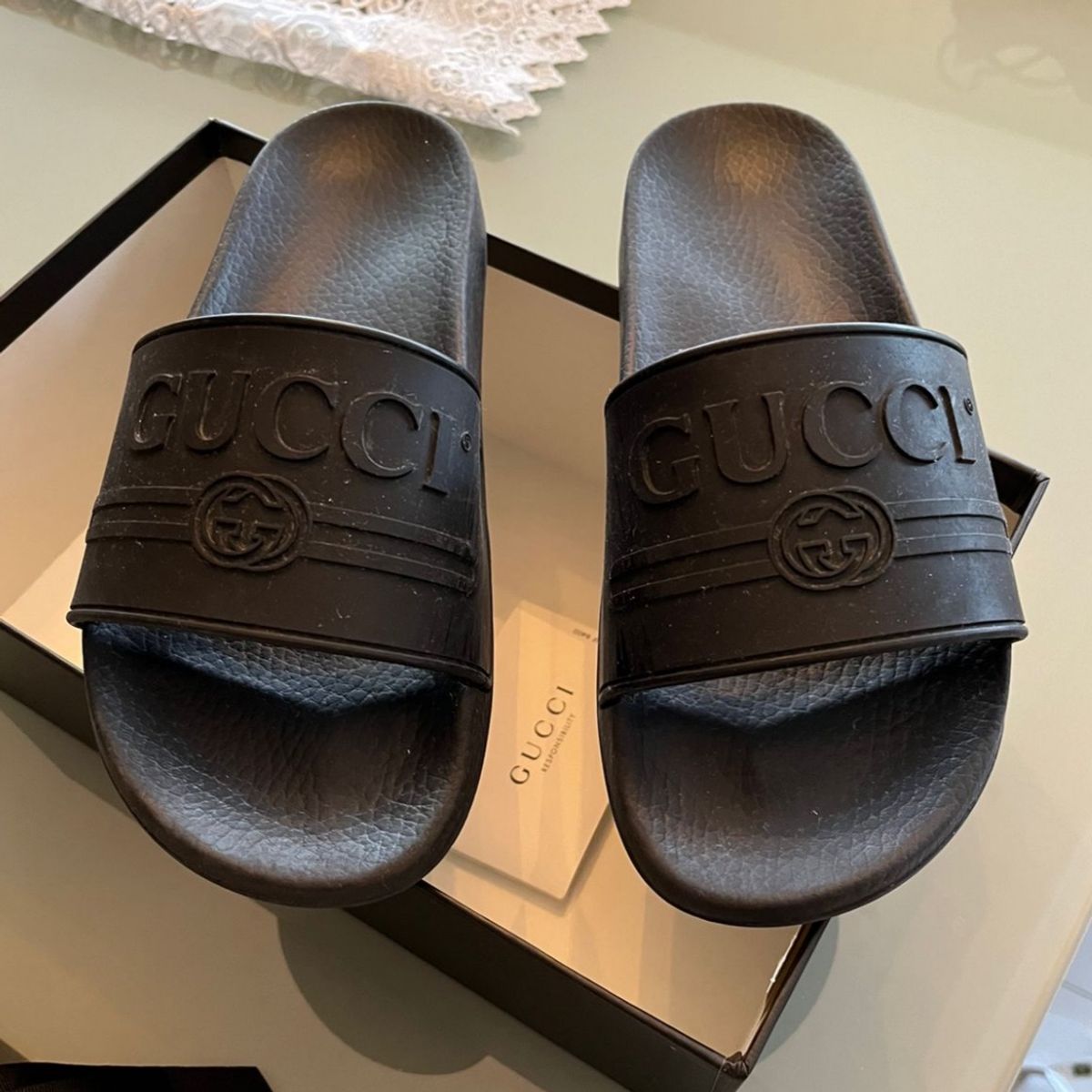 Chinelo Gucci Slide Logo | Sandália Masculina Gucci Usado 81674773 | enjoei