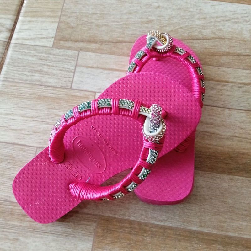 Chinelo Havaiana Bordado Infantil Todas As Numerações Rasteira Feminina  Havaianas Nunca Usado 100938920 enjoei