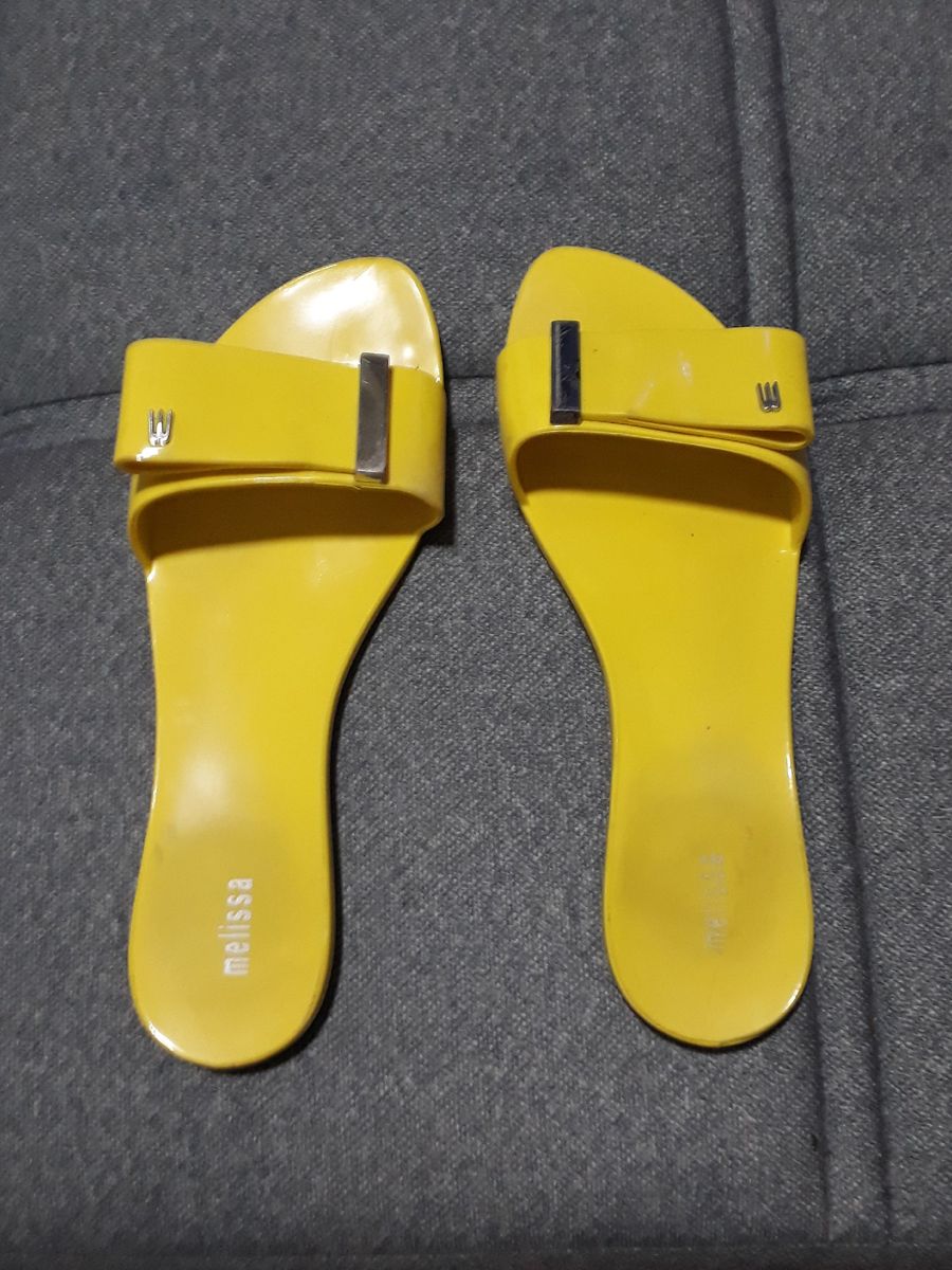 chinelo melissa amarelo