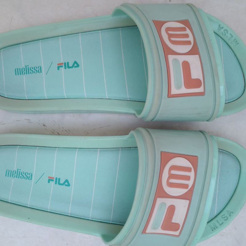 Fila e best sale melissa chinelo