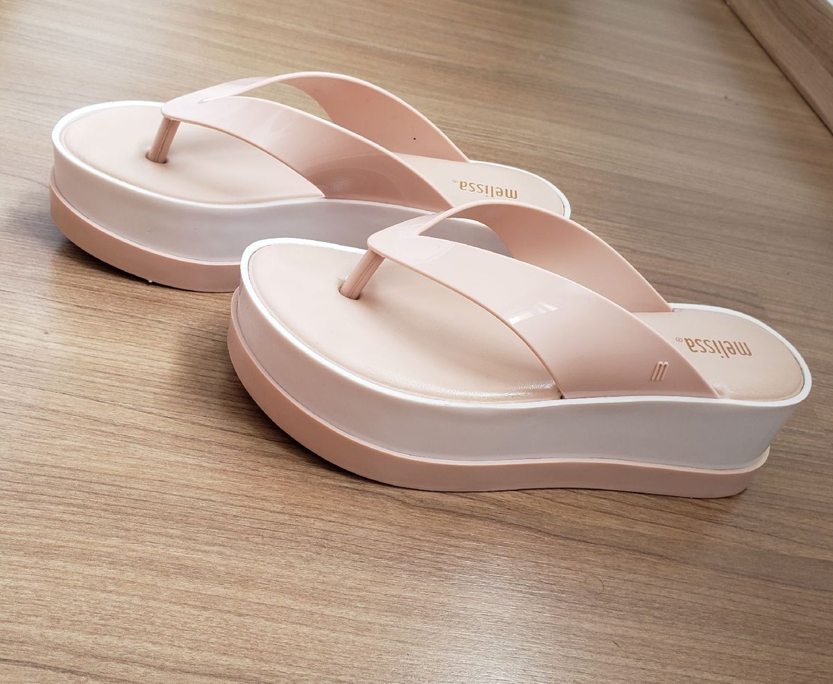 chinelo plataforma melissa