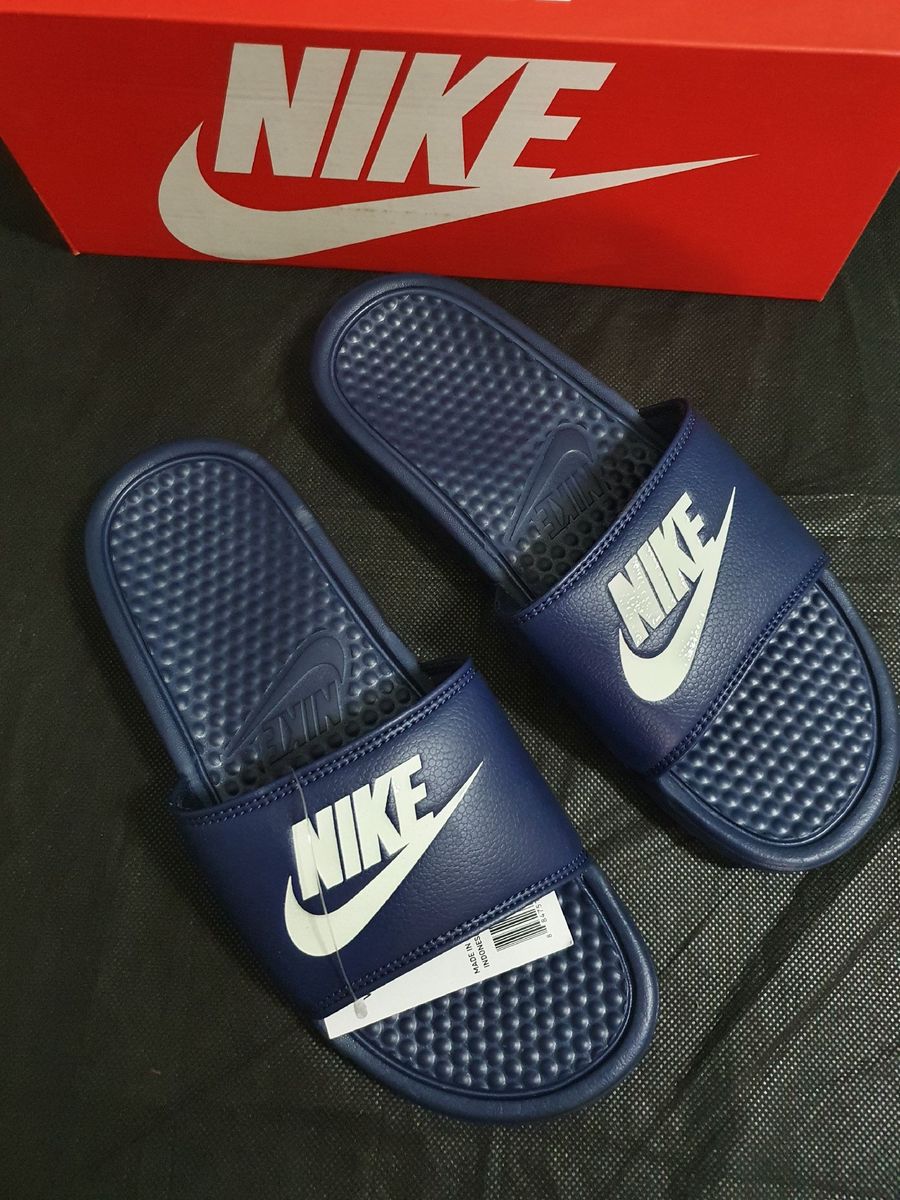 sandália nike benassi jdi