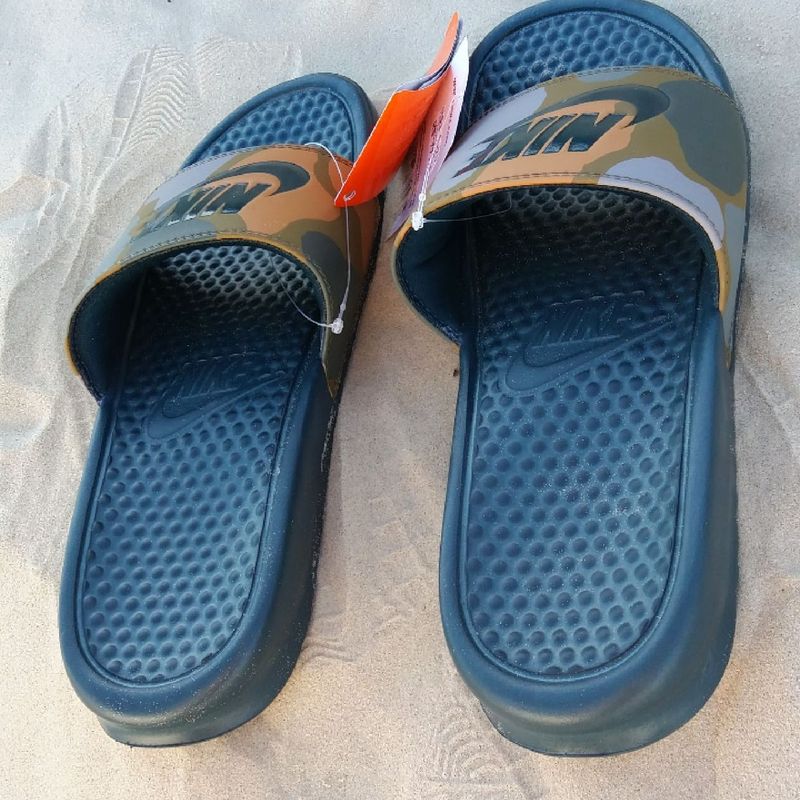 Nike shop benassi camuflado