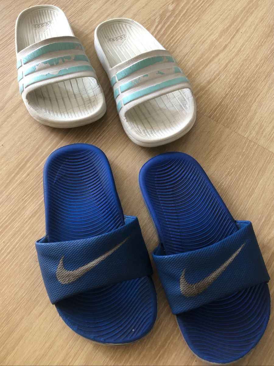 chinelo nike e adidas