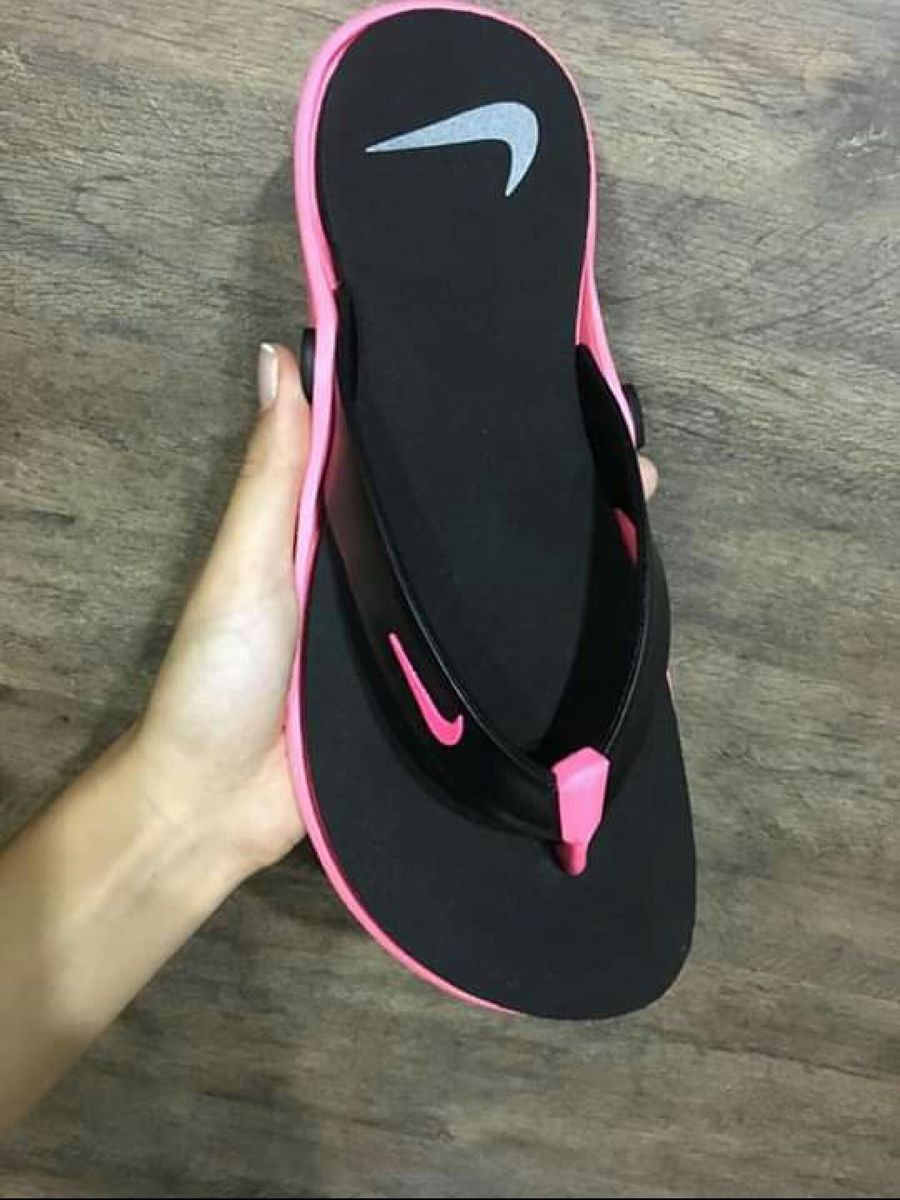 nova sandalia da nike feminina