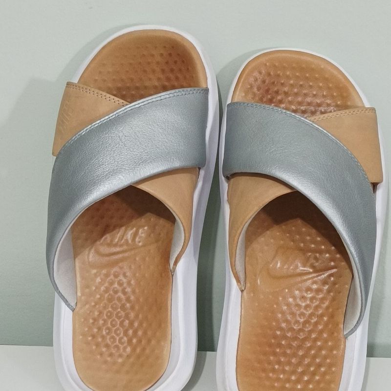 Chinelo nike hot sale pelucia