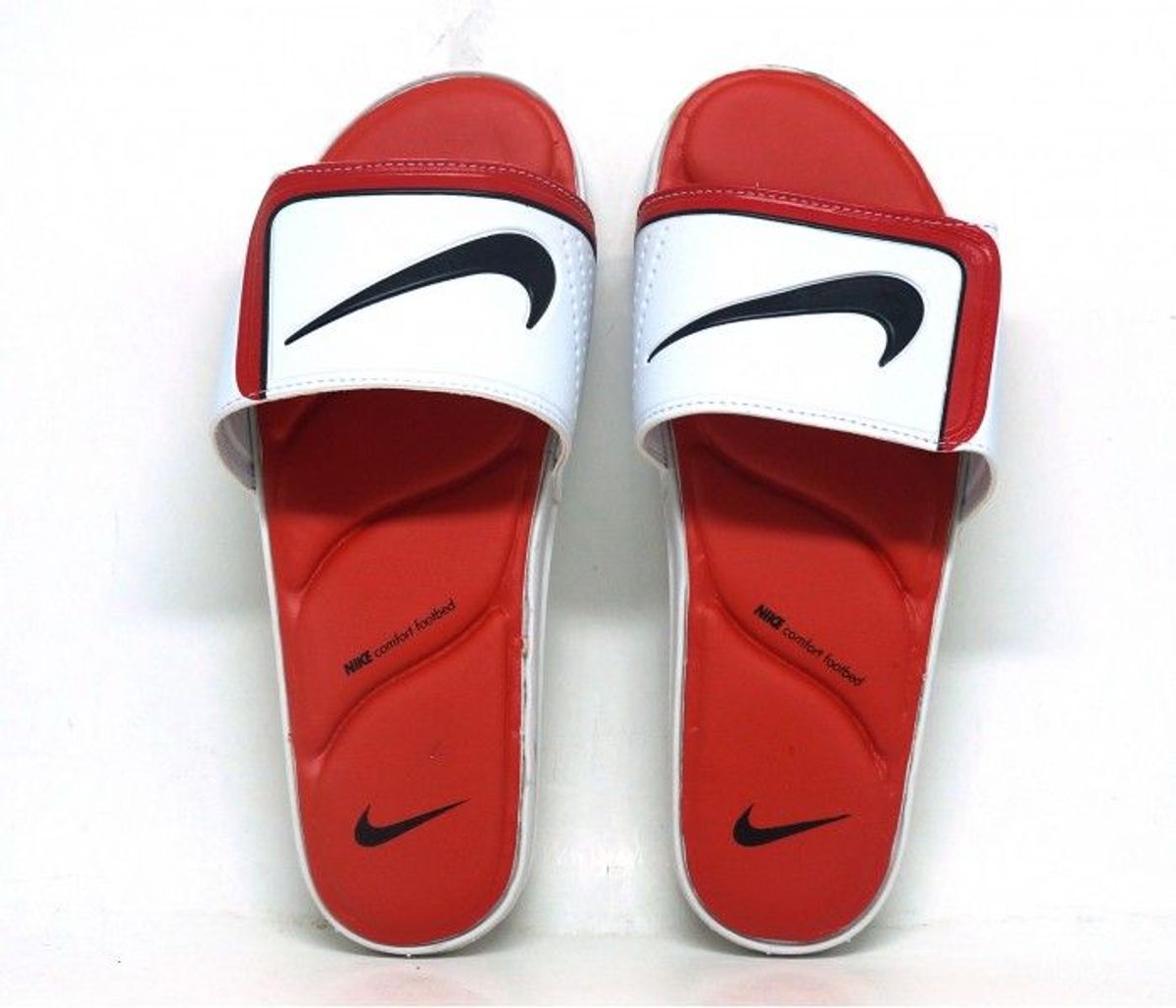 chinelo nike vermelho e dourado