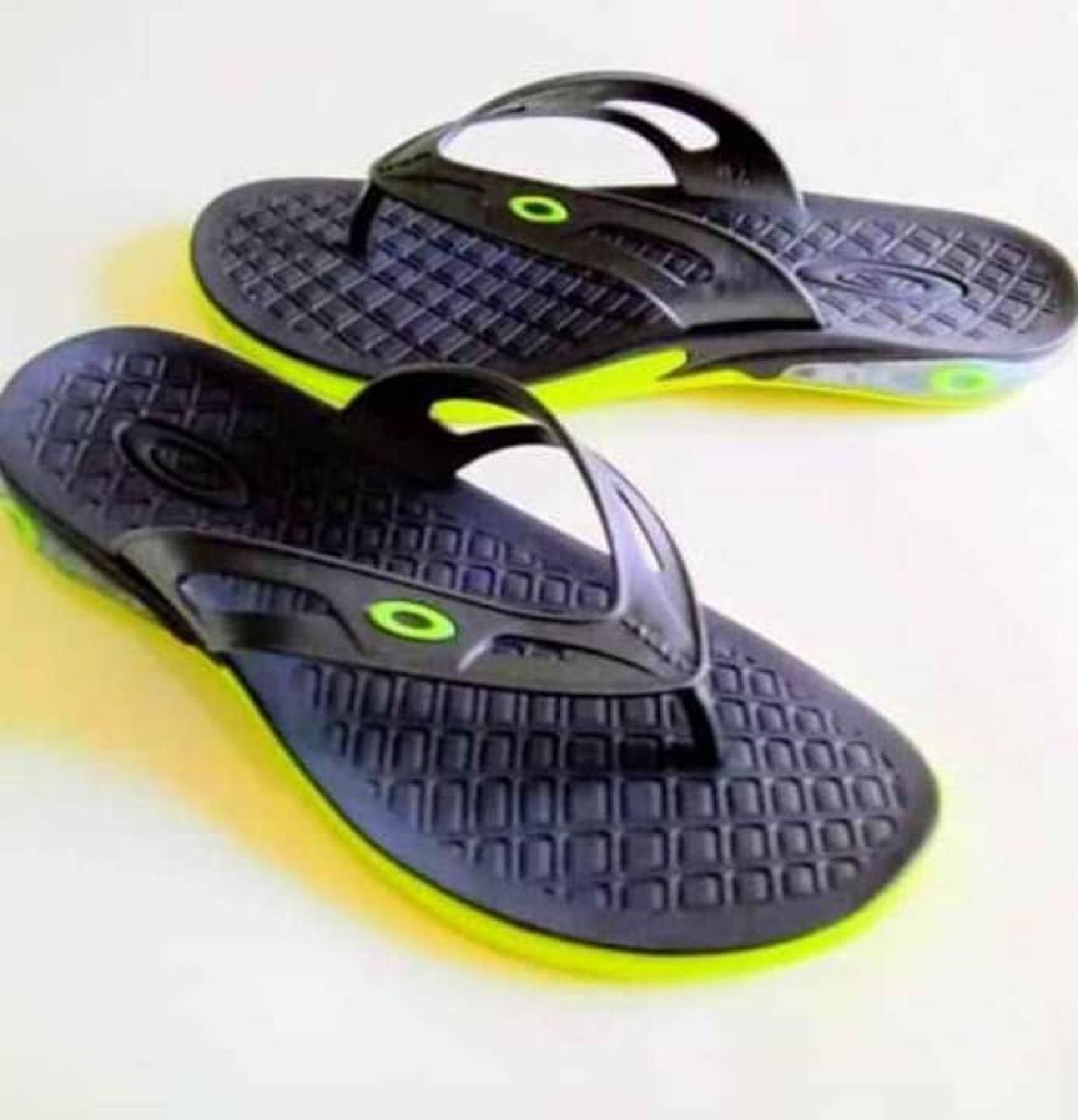 chinelo da oakley preço