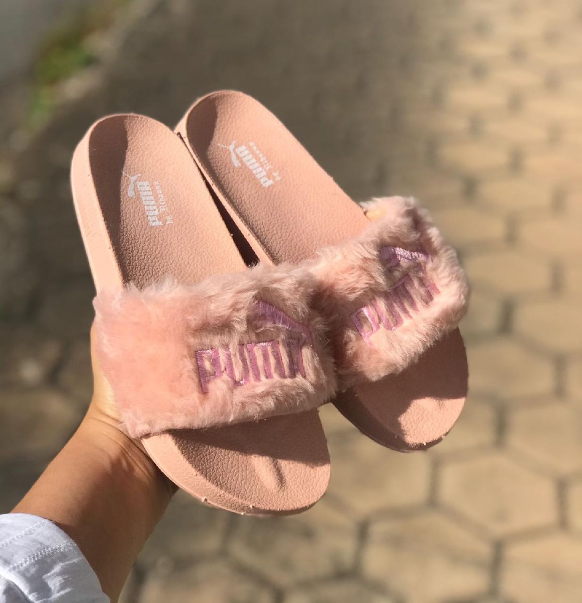 chinelo puma pelinho