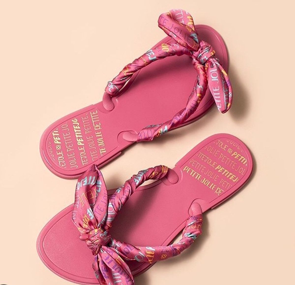 sandália da petite jolie