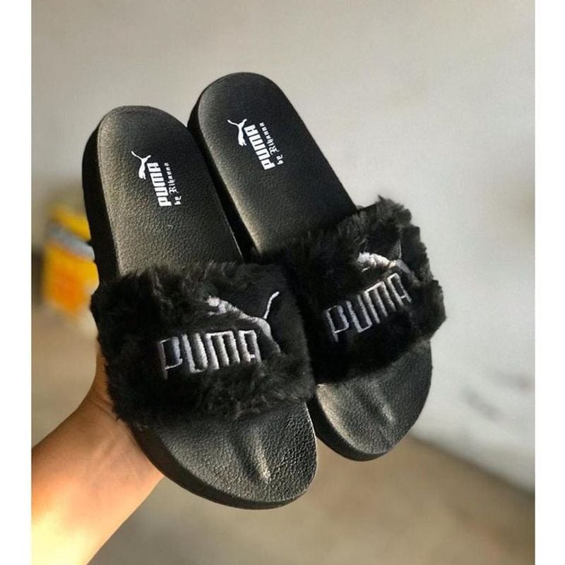 Chinelo rihanna puma hotsell preto